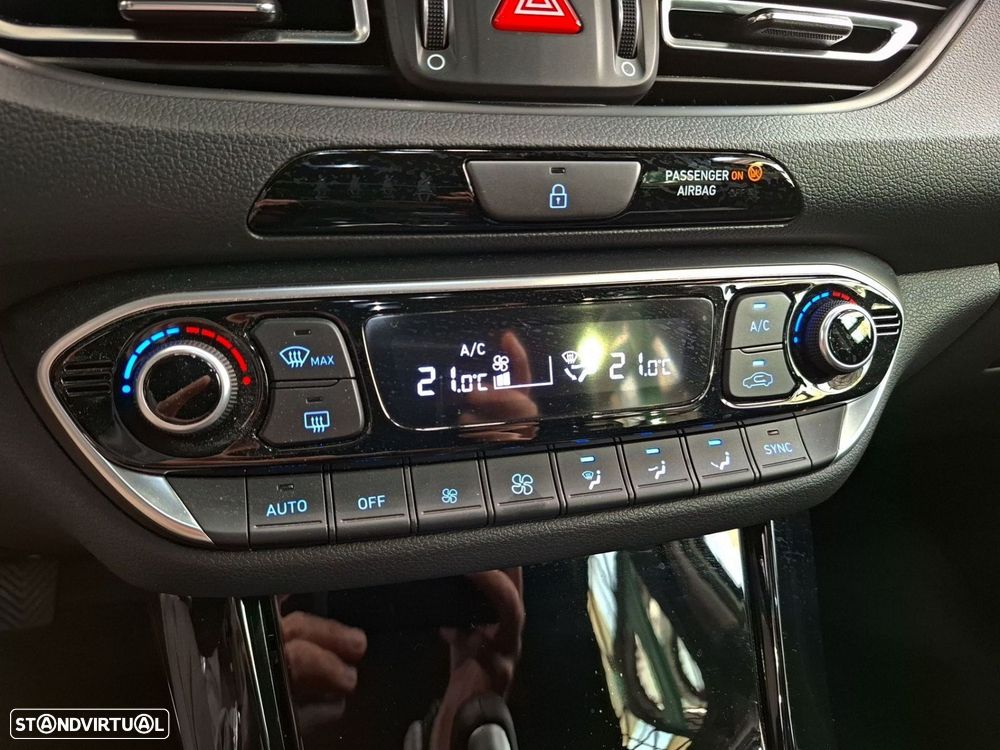 Hyundai i30 1.0 T-GDI Style Plus - 25