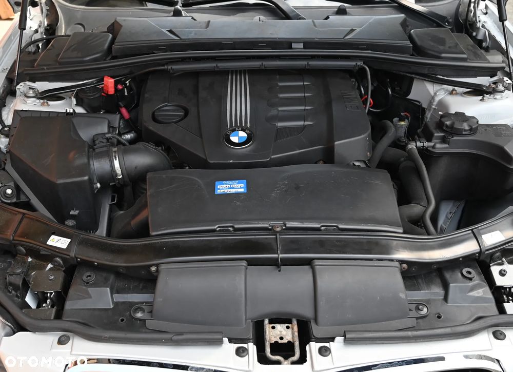 BMW Seria 3 - 38