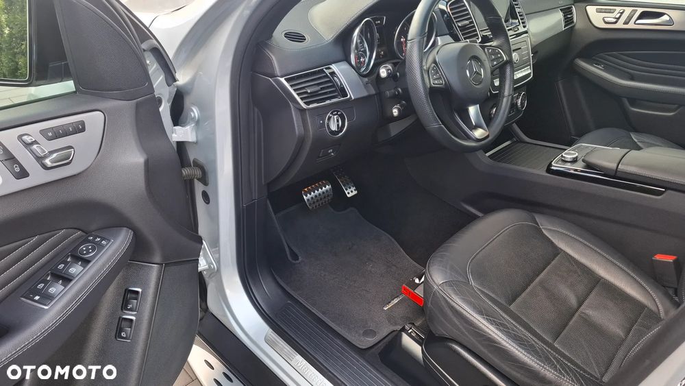 Mercedes-Benz GLE - 8