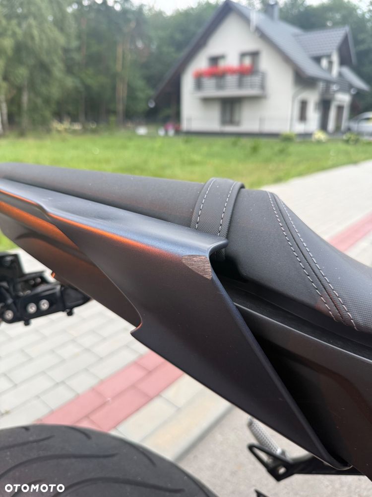 Yamaha MT - 8