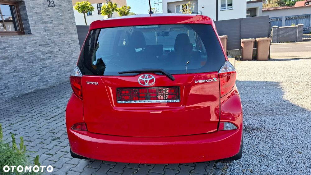 Toyota Verso S 1.33 VVT-i Comfort - 10