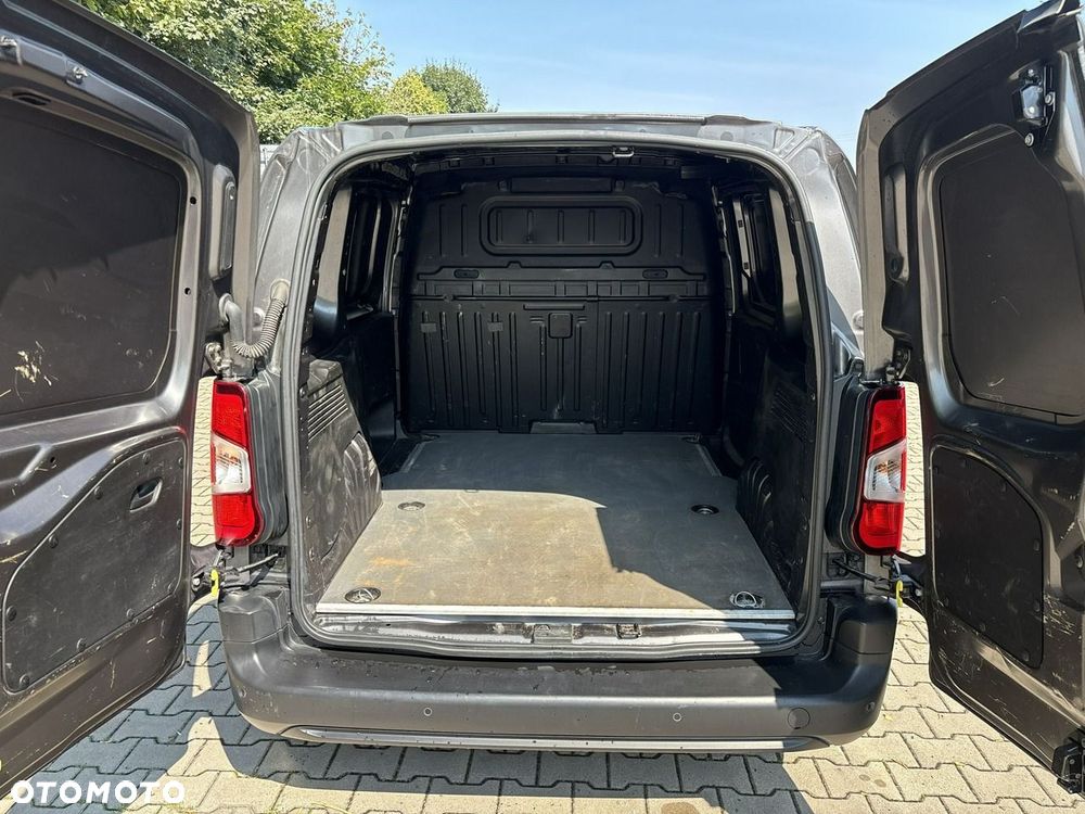 Toyota Proace City - 15