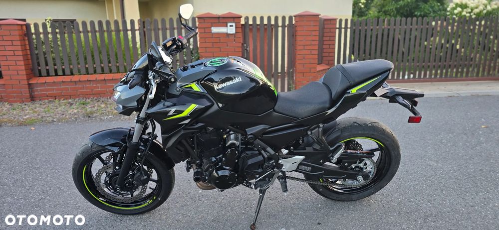Kawasaki Z 650 - 5