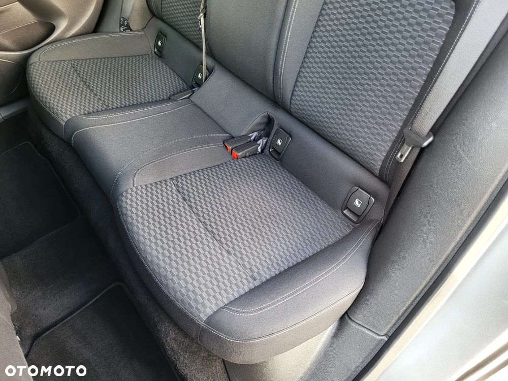 Opel Astra 1.4 Turbo Innovation - 27