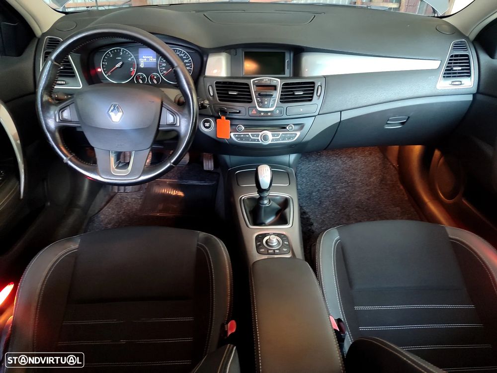Renault Laguna Break dCi 110 FAP Expression - 7