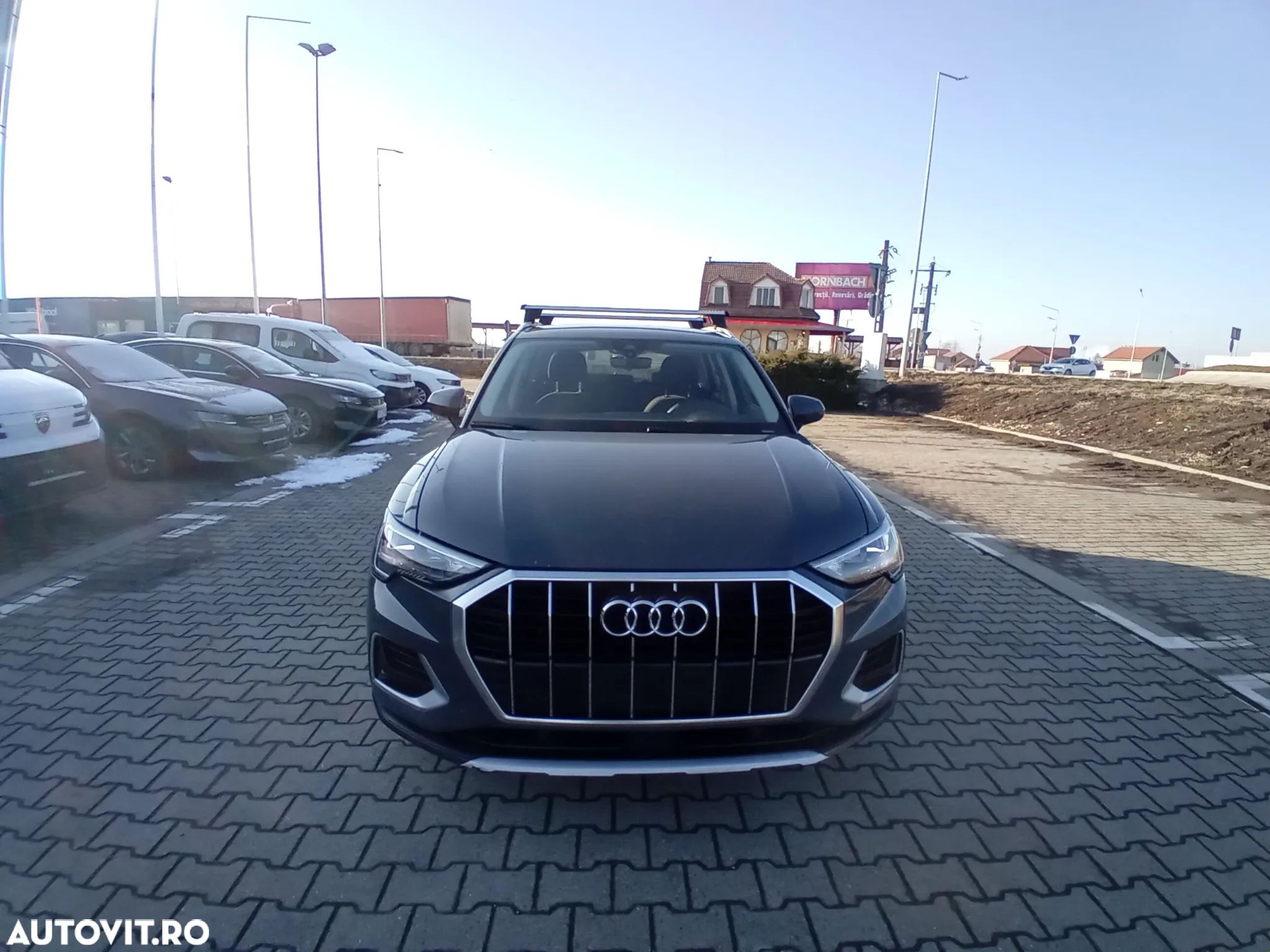 Audi Q3 - 1