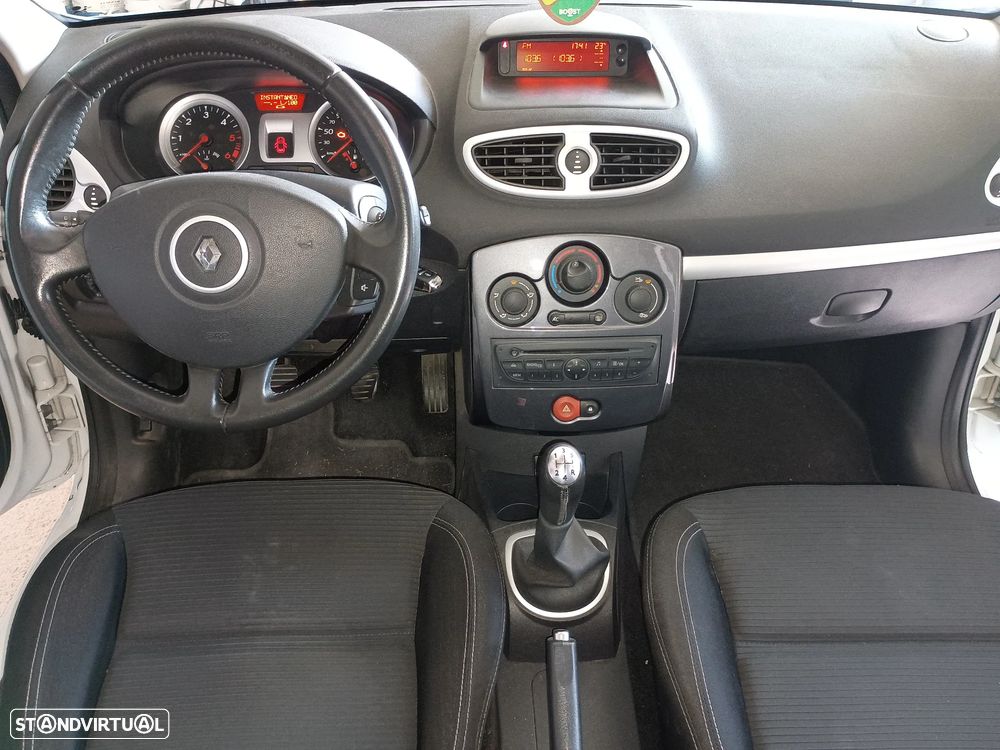 Renault Clio 1.5 dCi Confort 89g - 13