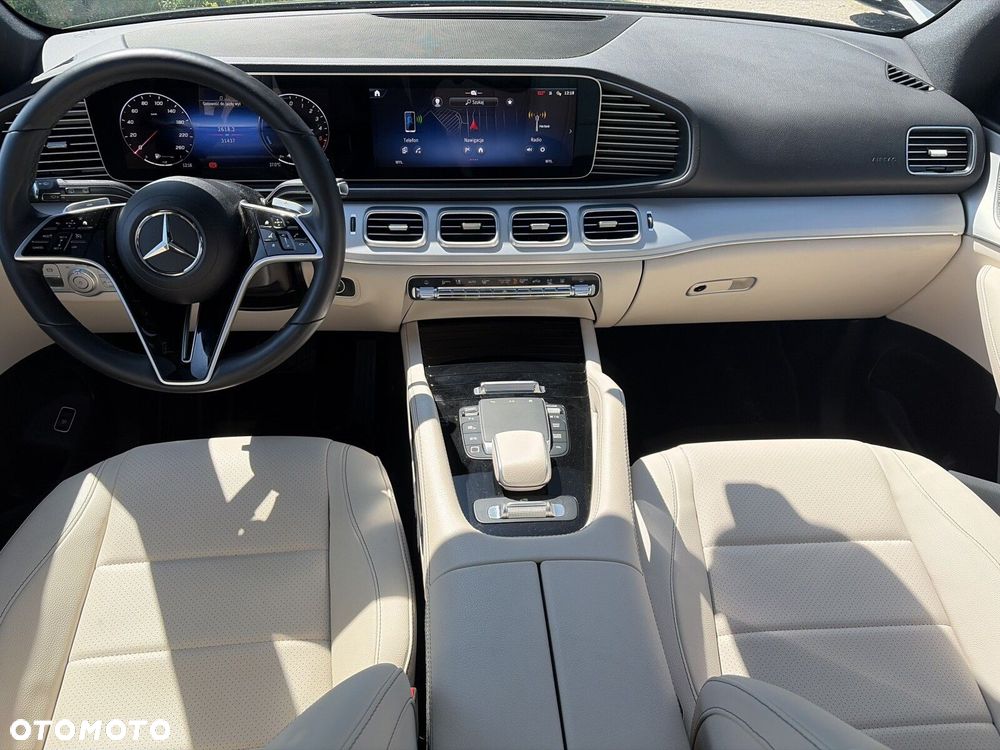 Mercedes-Benz GLE - 12