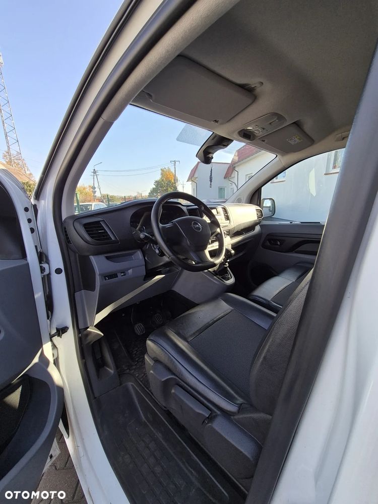 Opel Vivaro - 9