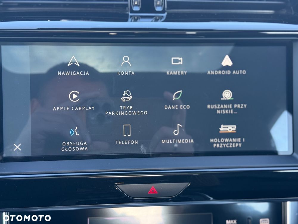 Jaguar XE D200 R-Dynamic HSE - 39