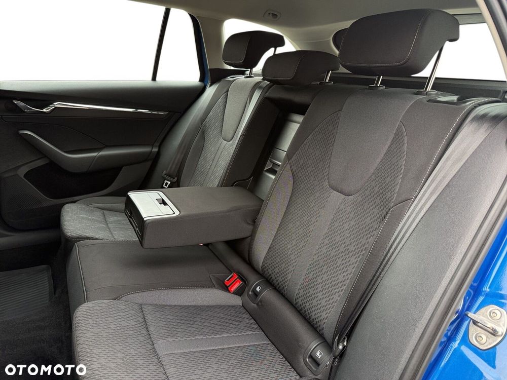 Skoda Octavia 2.0 TDI Style DSG - 15