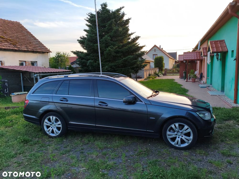 Mercedes-Benz Klasa C 220 CDI DPF Automatik BlueEFFICIENCY - 4
