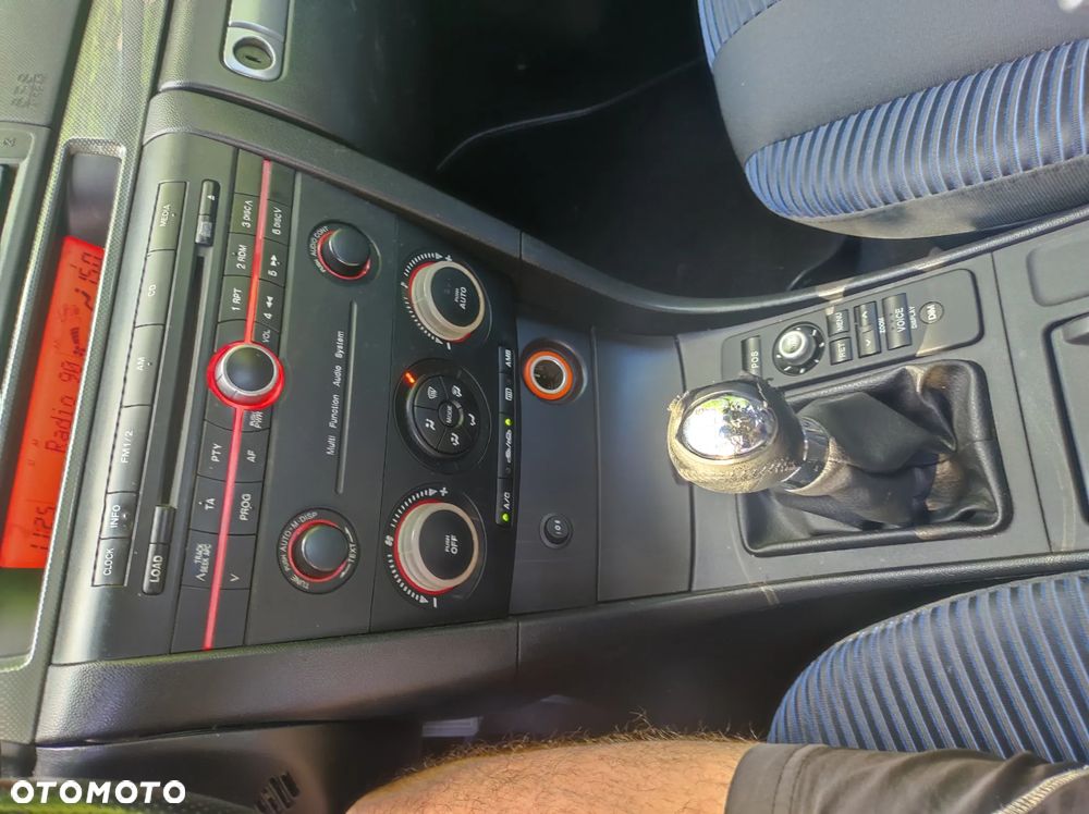 Mazda 3 - 15