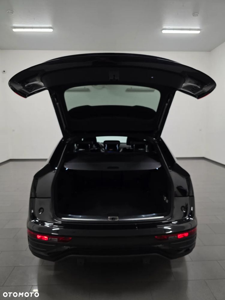 Audi Q5 40 TDI quattro S tronic S line - 38