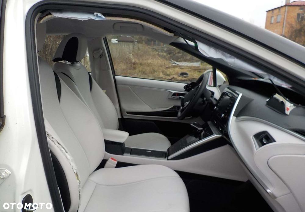 Toyota Mirai - 18