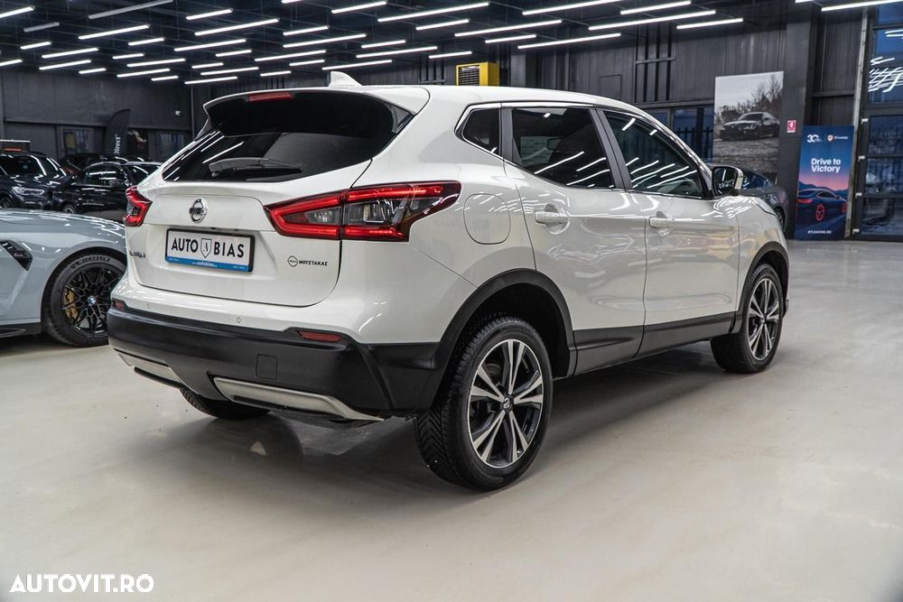 Nissan Qashqai 1.7D 150CP ALL MODE 4X4-I X-TRONIC N-Connecta - 8