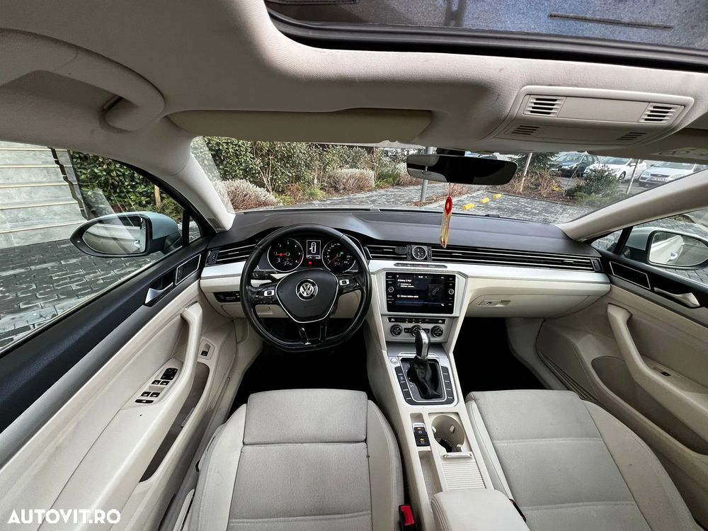 Volkswagen Passat 2.0 TDI SCR DSG Comfortline - 8