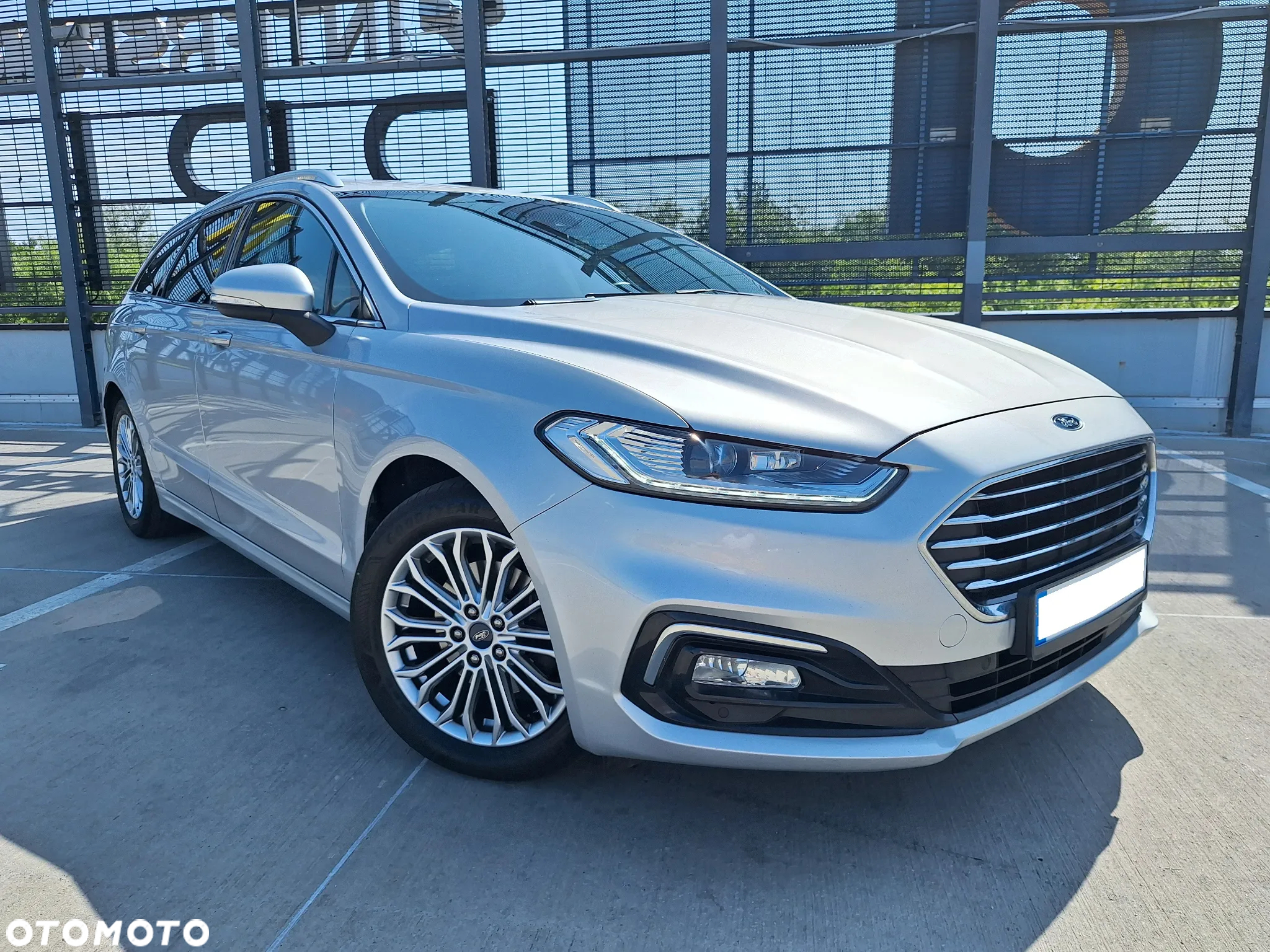 Ford Mondeo 2.0 EcoBlue Titanium - 5