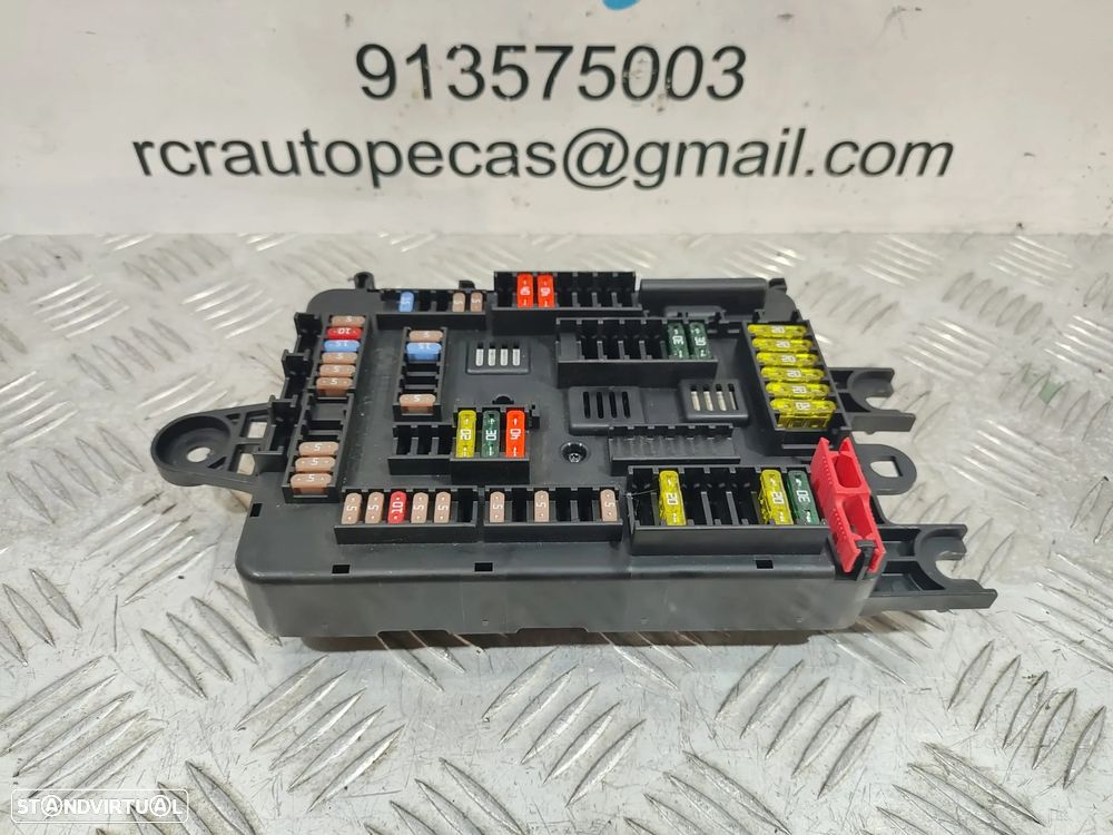 CAIXA FUSIVEIS BMW SERIE 1 F21 61149261111 9261111 TAMPA CAIXA FUSIVEIS PAINEL COMANDO CONTROLO - 2