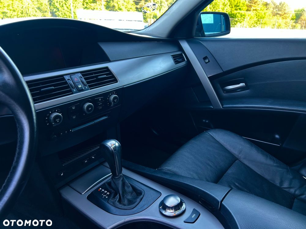 BMW Seria 5 - 18