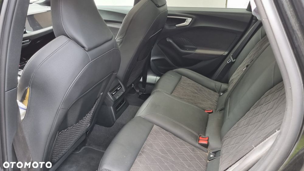 Audi A5 Avant e-hybrid quattro 220 kW S tronic Edition one - 25