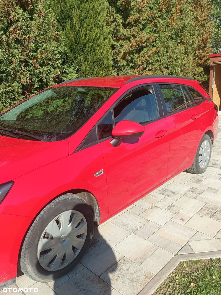 Opel Astra 1.6 D Start/Stop Dynamic - 3