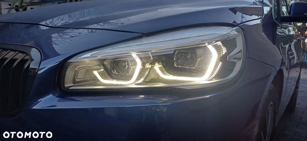 BMW Seria 2 218i - 4