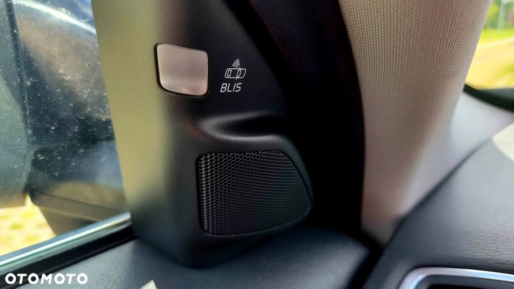 Volvo V70 D4 Geartronic Momentum - 13