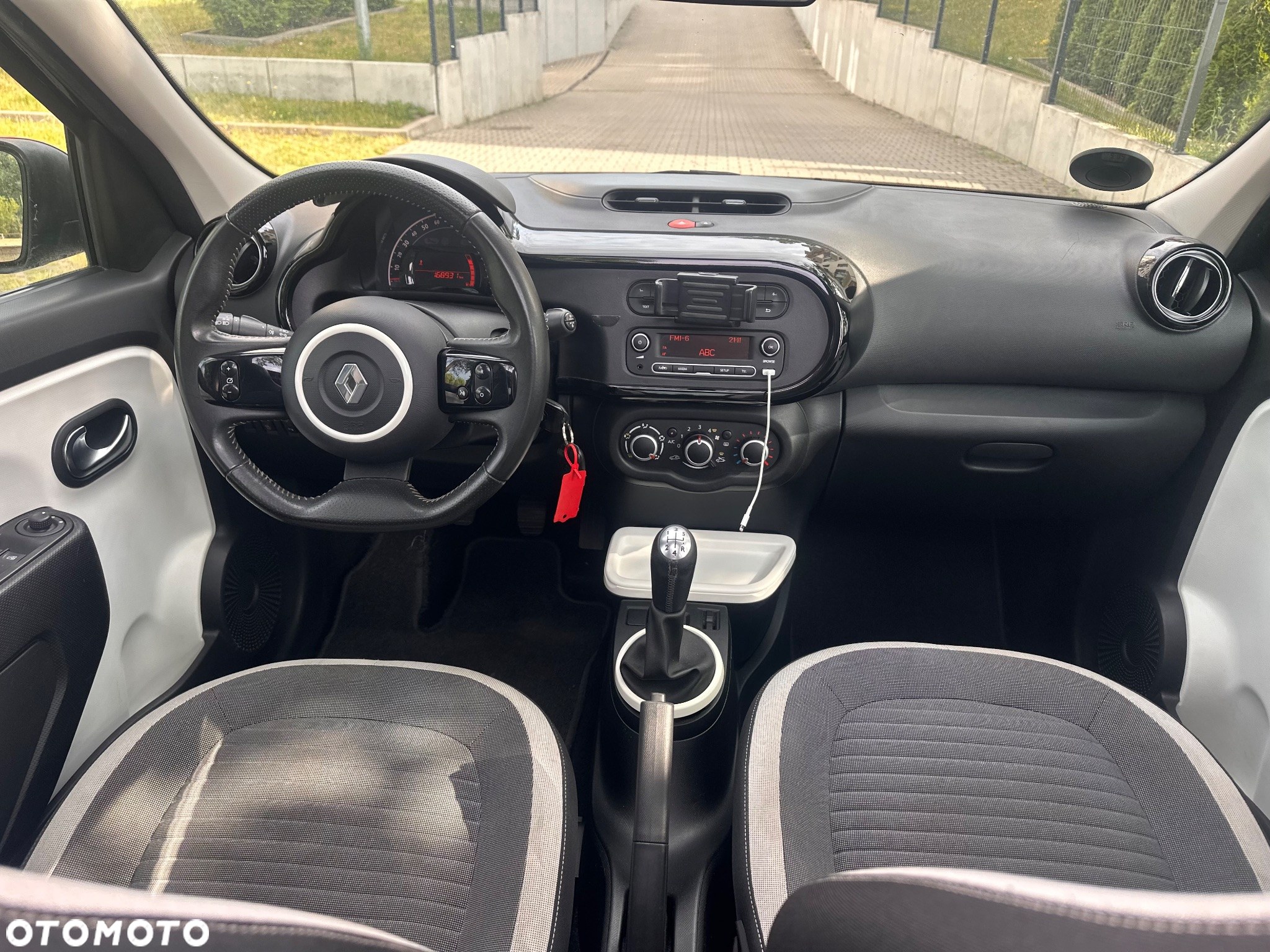 Renault Twingo - 13