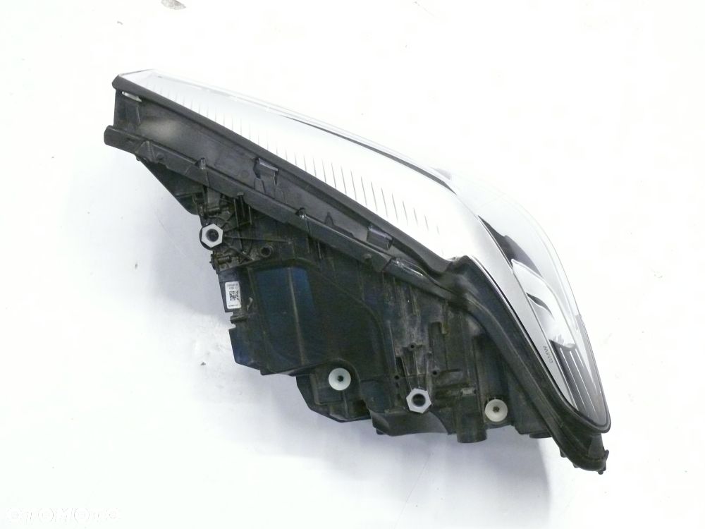 LAMPA PRZEDNIA PRAWA BMW 5 G30 G31 2017 2020 LED FULL EU - 2