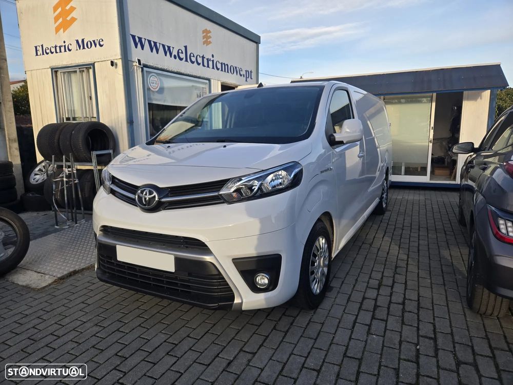 Toyota Proace - 1