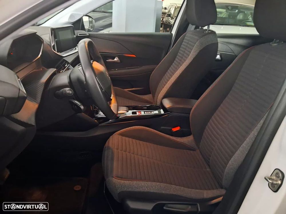 Peugeot e-208 50 kWh Active - 8