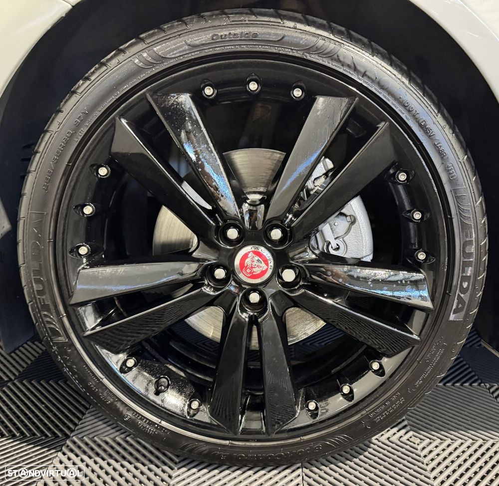 Jaguar XF Sportbrake 2.2 D R-Sport - 55