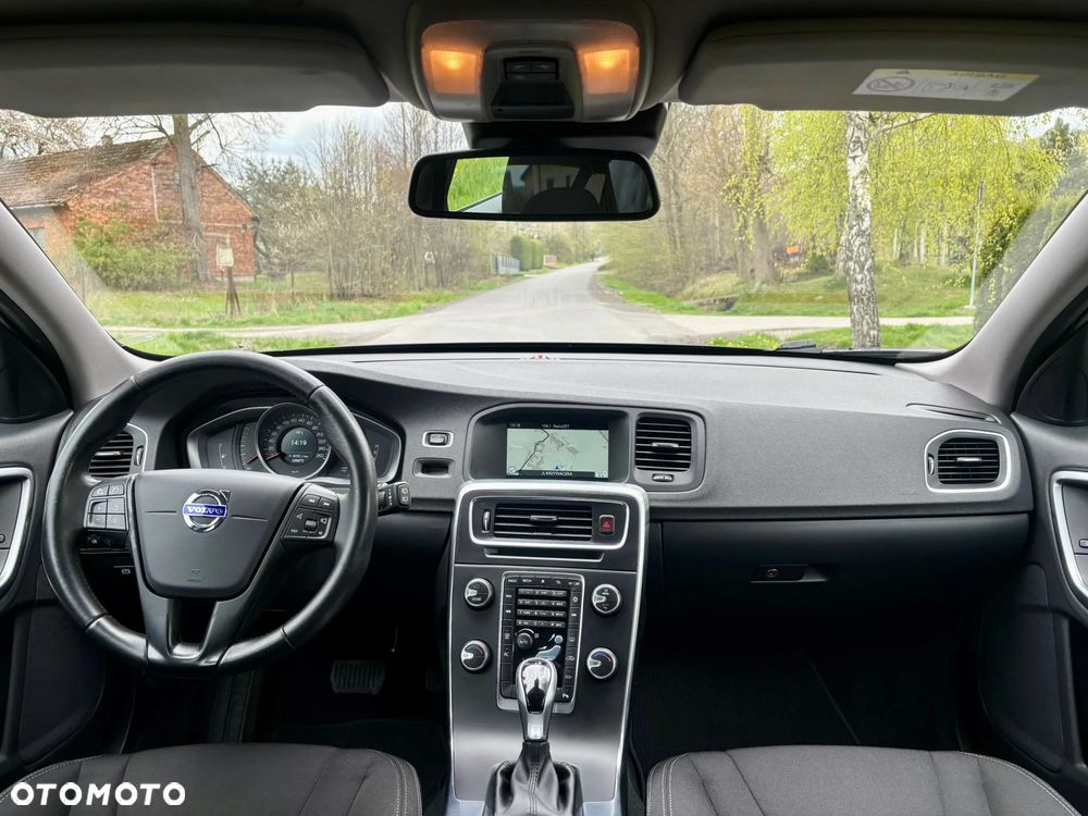 Volvo V60 D2 Geartronic - 20