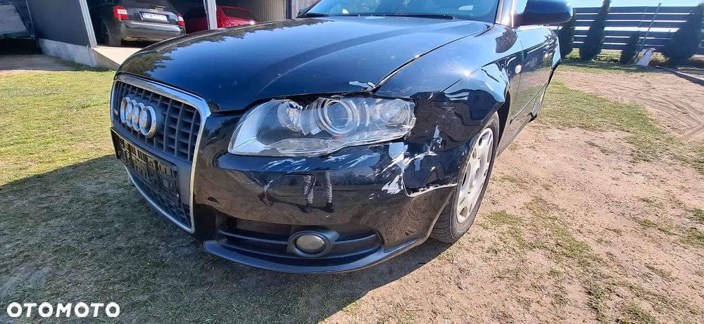 Audi A4 Avant 2.0 TDI - 4