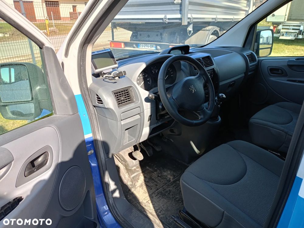 Peugeot EXPERT - 14