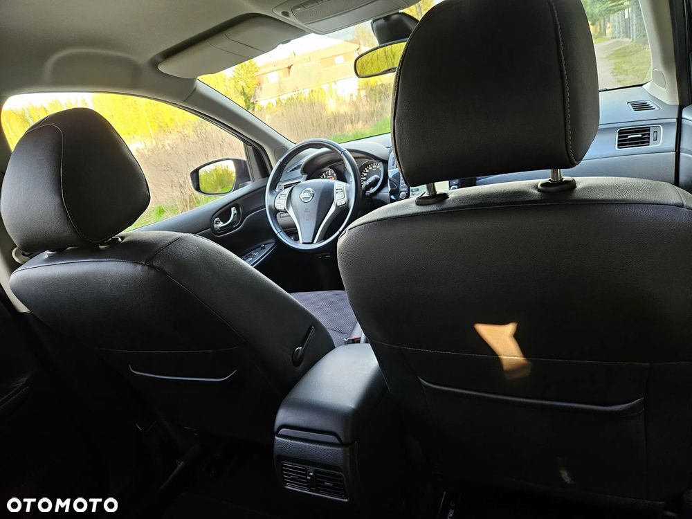 Nissan Pulsar 1.2 DIG-T Tekna EU6 - 33