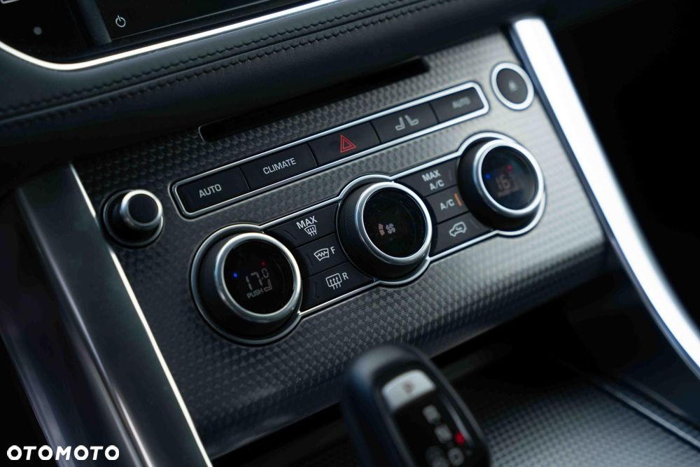 Land Rover Range Rover Sport - 13