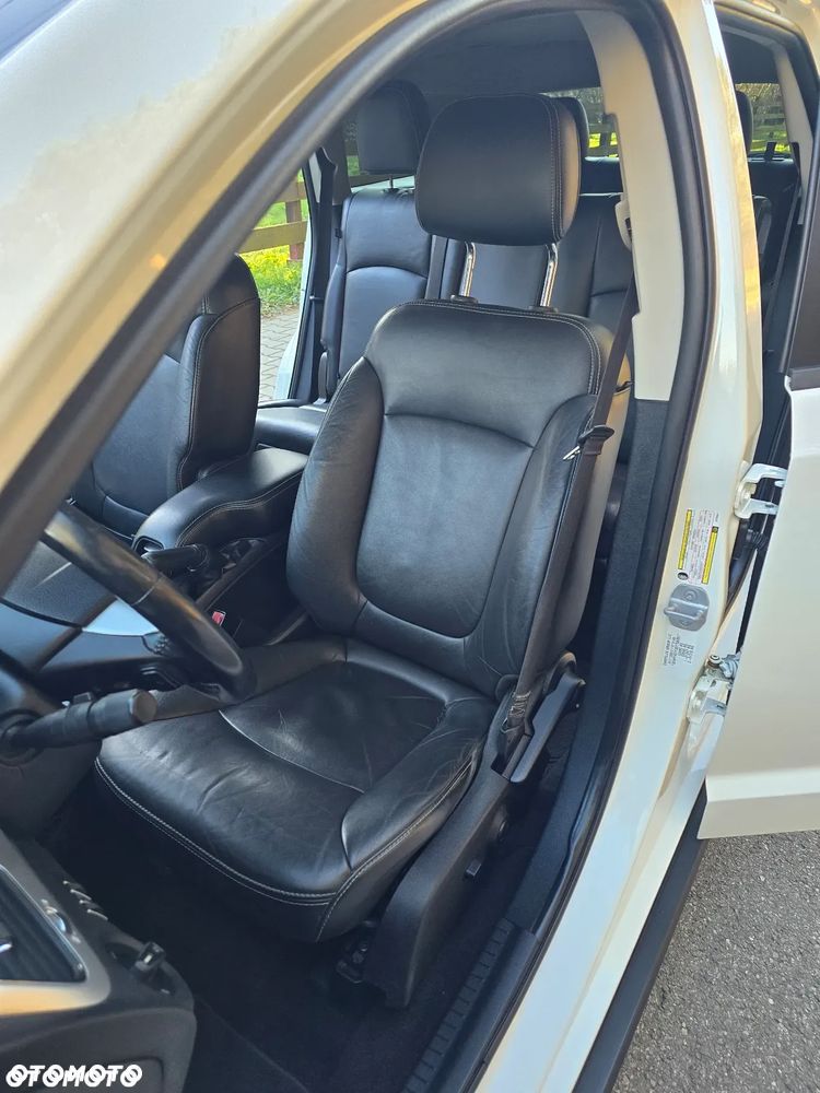 Fiat Freemont 2.0 Multijet Lounge - 12