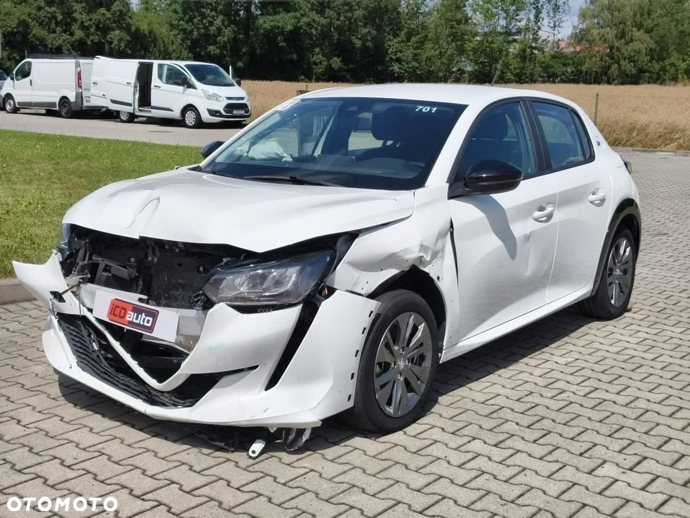 Peugeot 208 - 3