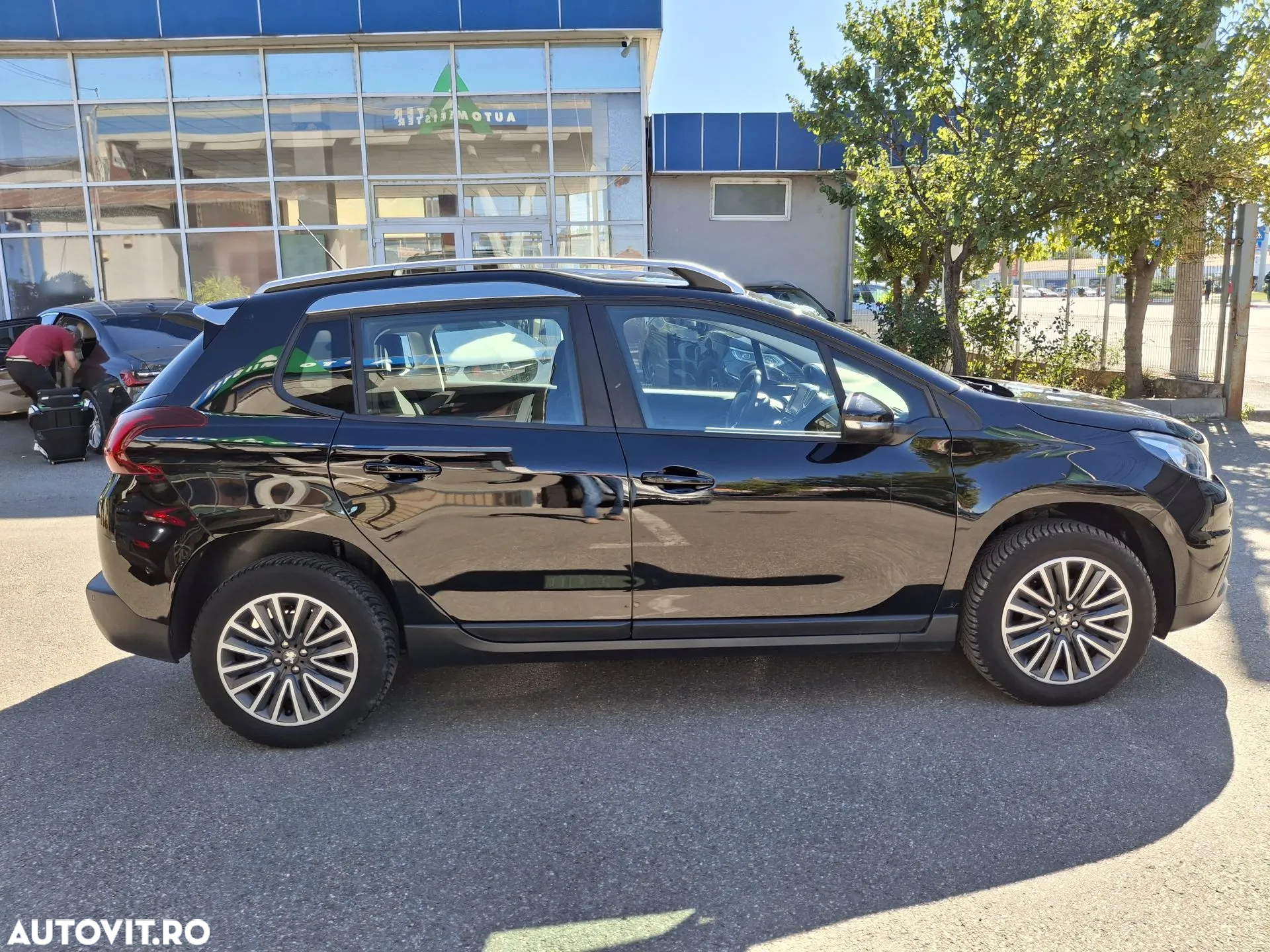 Peugeot 2008 - 20
