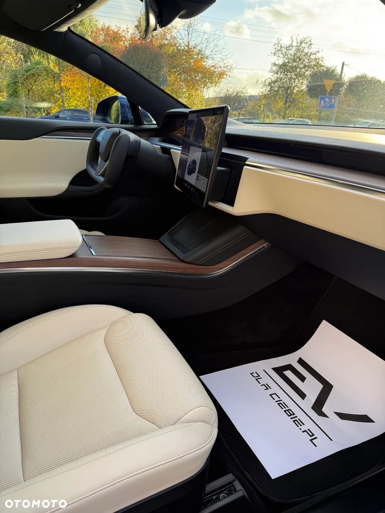 Tesla Model S Long Range AWD - 34