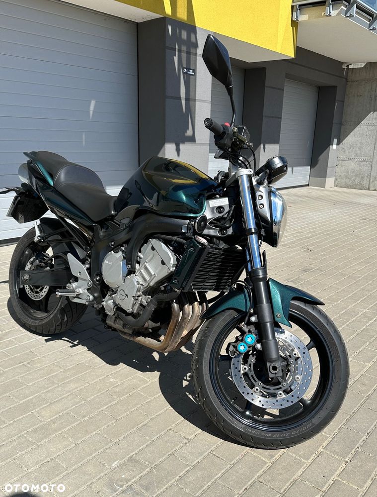 Yamaha FZ6 - 2