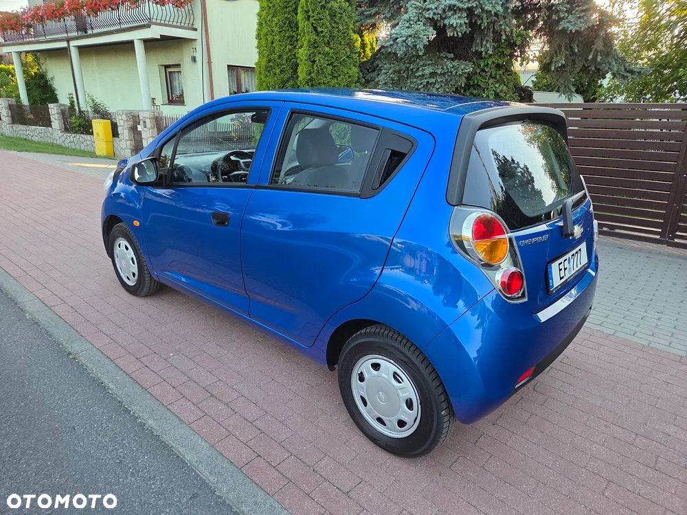 Chevrolet Spark 1.0 Base - 6