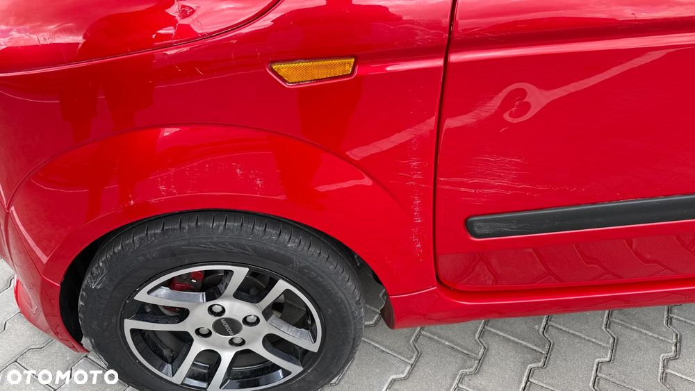 Microcar M.GO - 24