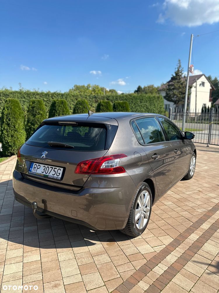 Peugeot 308 1.2 VTi/PureTech Active - 4