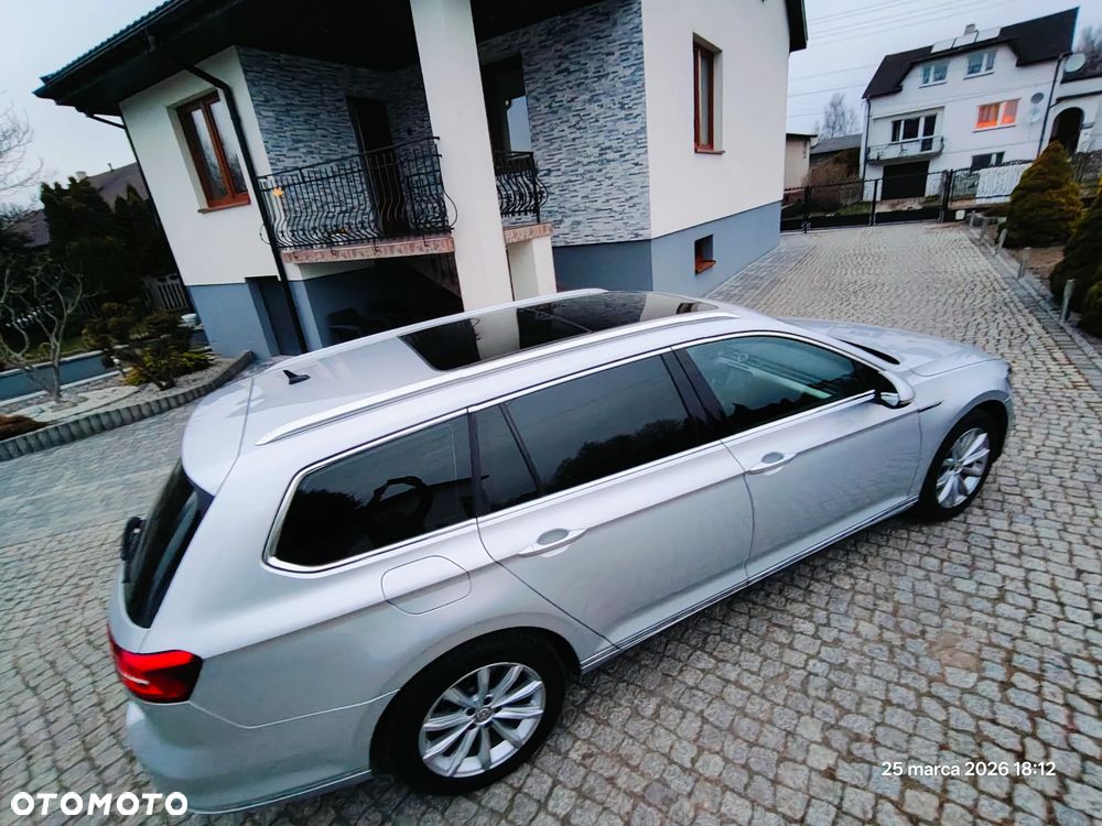 Volkswagen Passat Variant 2.0 TDI BMT 4Mot Highline DSG - 24