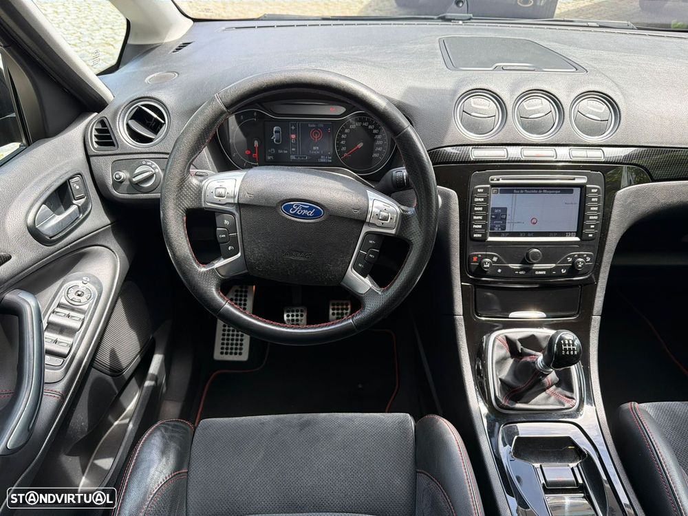Ford S-Max 2.2 TDCi Titanium 7L - 15