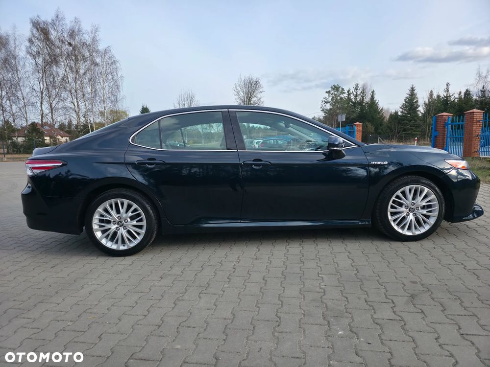 Toyota Camry 2.5 Hybrid Prestige CVT - 8