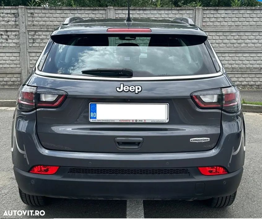 Jeep Compass 1.3T M6 2WD Longitude - 3
